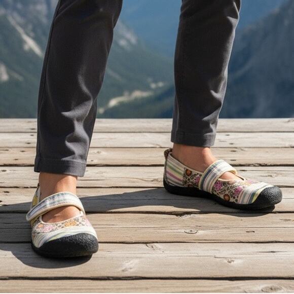 Keen Harvest Mary Jane Shoes Womens 8 Multi Patchwork Floral Cottage Boho Hiking - Picture 1 of 16